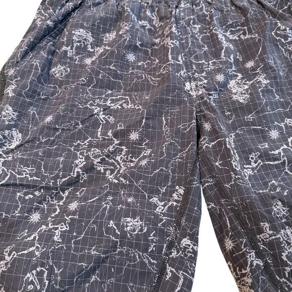 Rhone Mens Performance Gym Shorts Size Medium Constellation Grid Pattern Gray - Picture 6 of 11